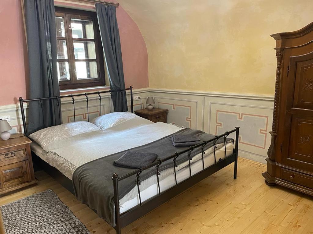 Apartman V Studni Na Streche Banská Štiavnica Kültér fotó