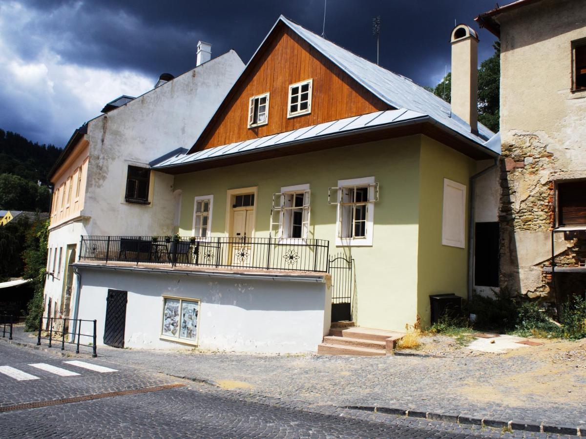 Apartman V Studni Na Streche Banská Štiavnica Kültér fotó